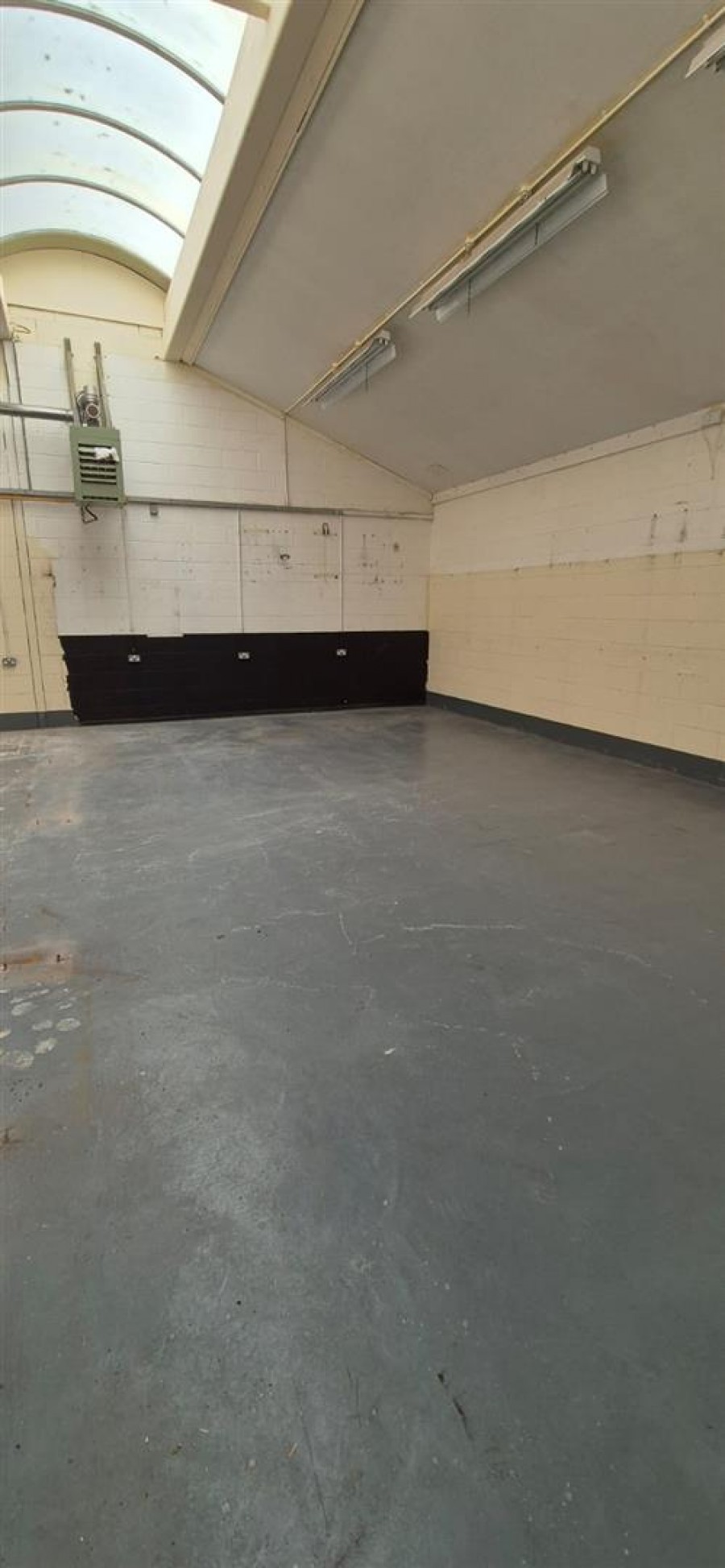 Images for Rennie Business Units EAID:hoveparklettingsapi BID:1