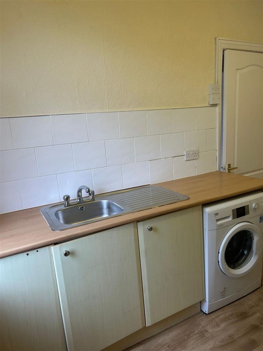 Images for Mains Road, Beith EAID:hoveparklettingsapi BID:1