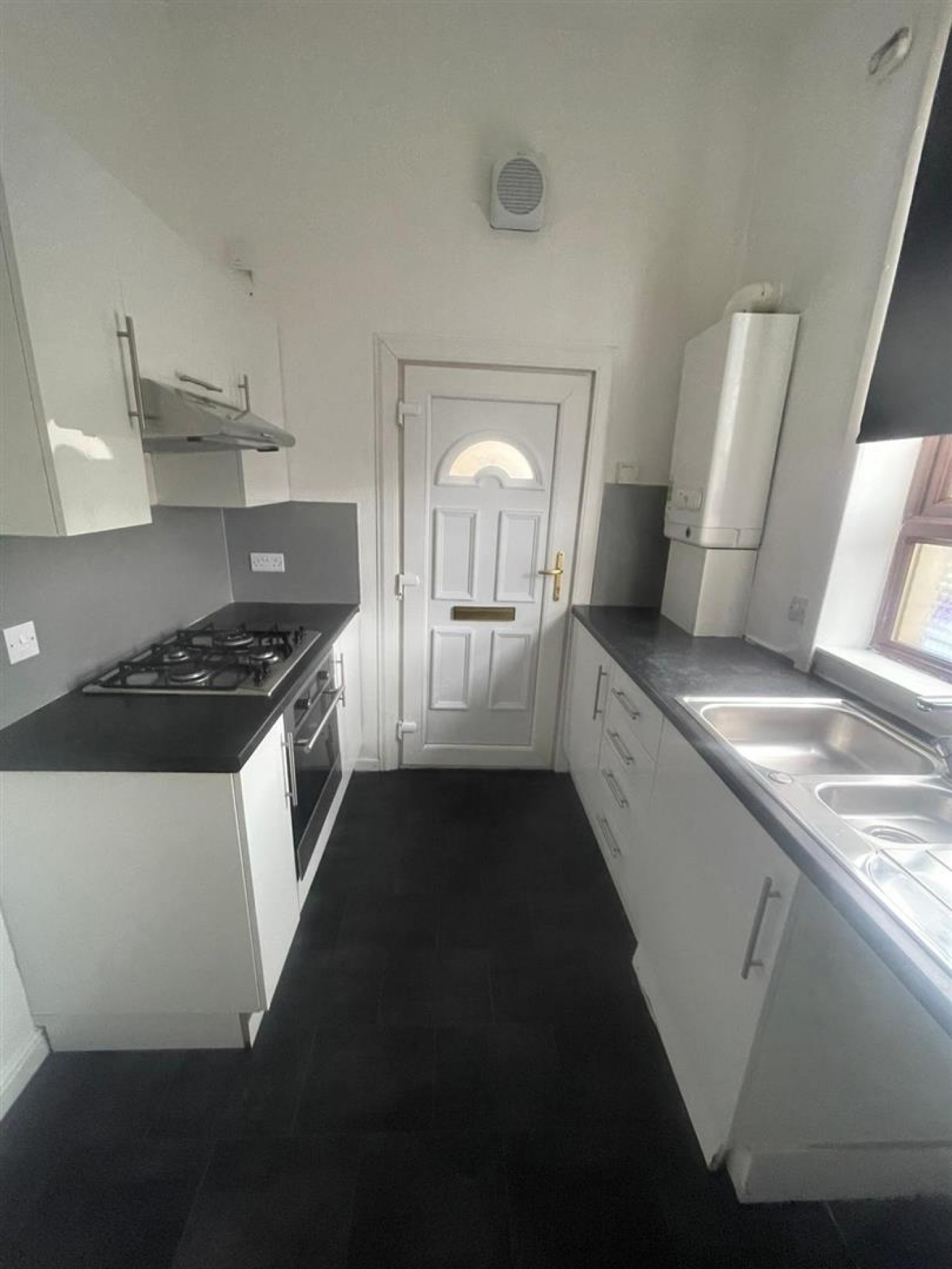 Images for Moorpark Road East, Stevenston EAID:hoveparklettingsapi BID:1
