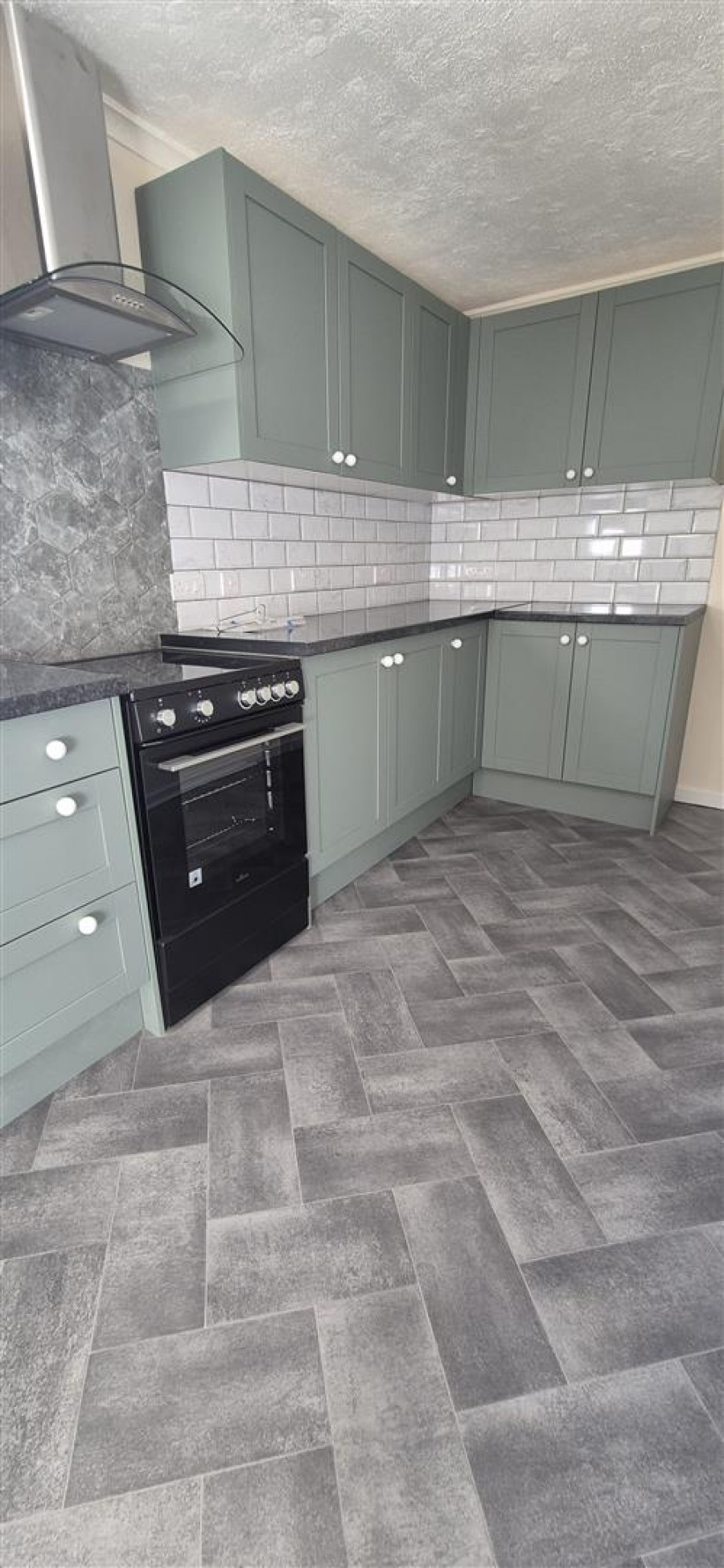 Images for 47 Hunter Drive, Irvine EAID:hoveparklettingsapi BID:1