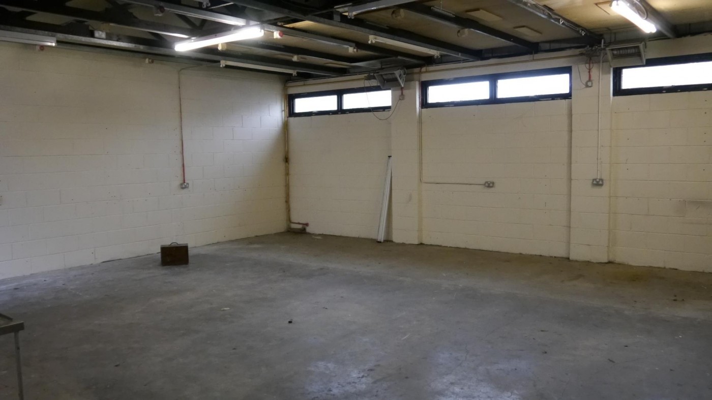 Images for Ashgrove Workshops, Kilwinning EAID:hoveparklettingsapi BID:1